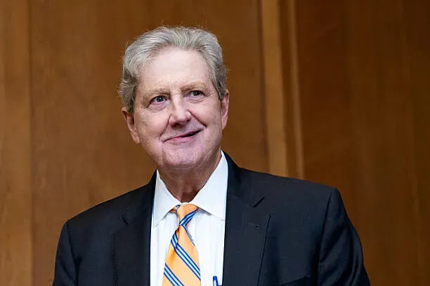 Senate Passes 'Born in America Act': Only Natural-Born Citizens May Hold Federal Office